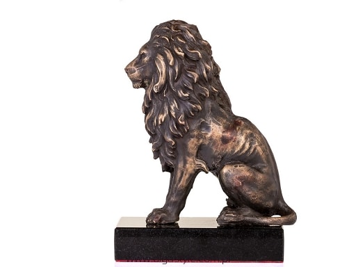 rzeźba lew